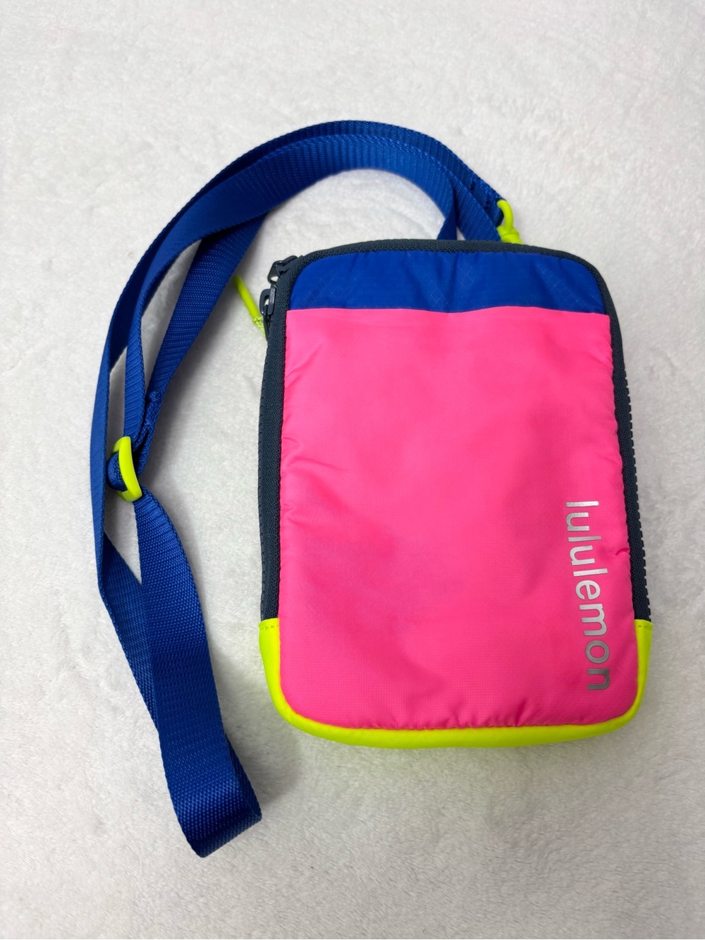 Lululemon Easy Access Crossbody Color Block Neon‎ Pink Highlight Bag
